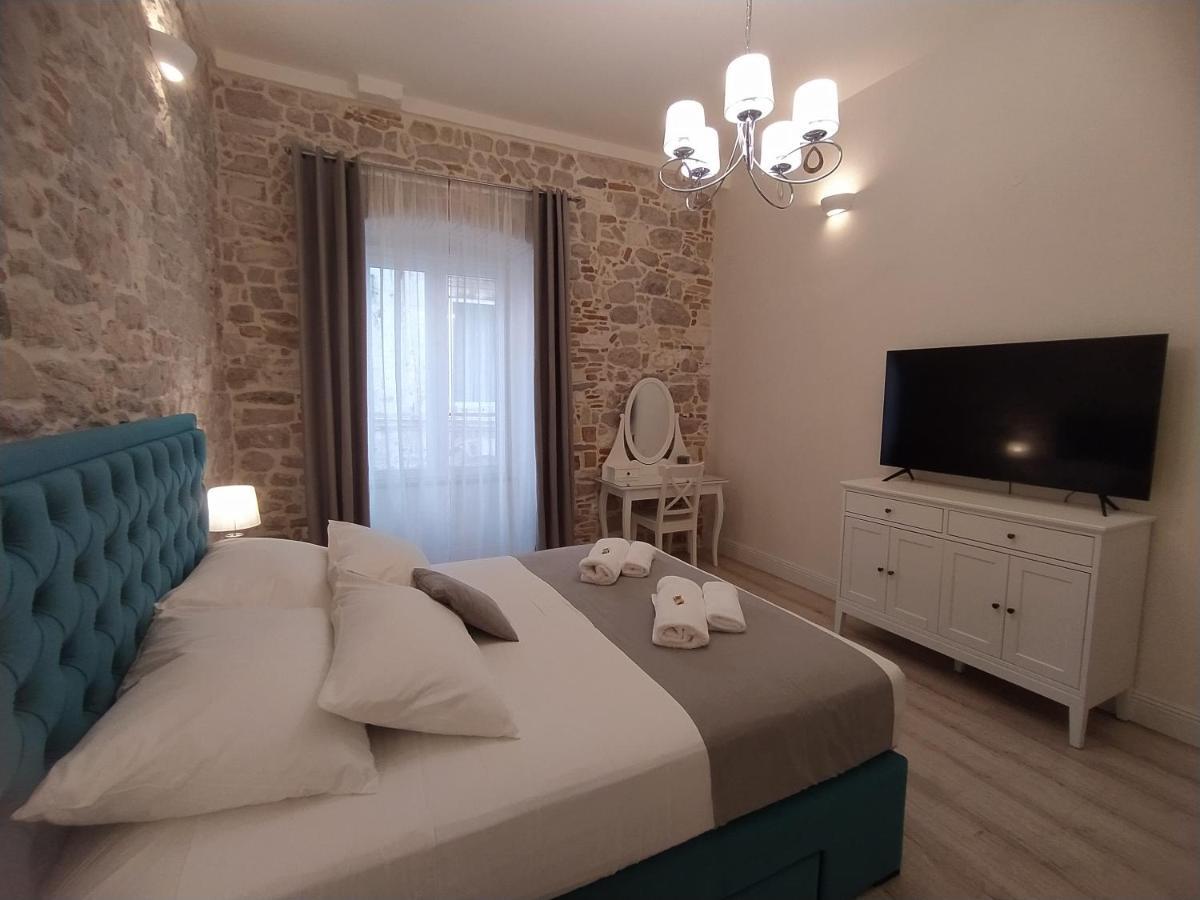 Apartment Antique Zadar - City Center Exterior photo